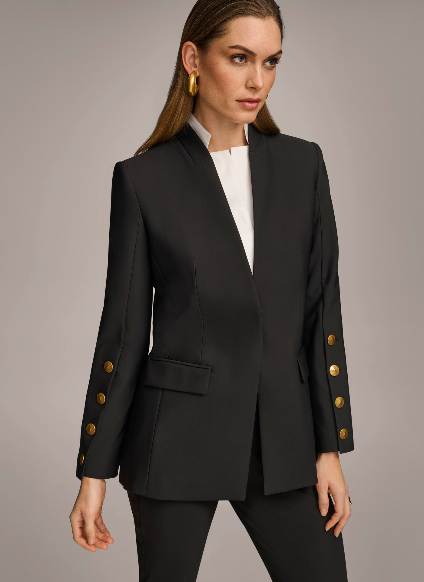 (image for) INTERESTING JACKET WITH BUTTON DETAILS ON SLEEVE